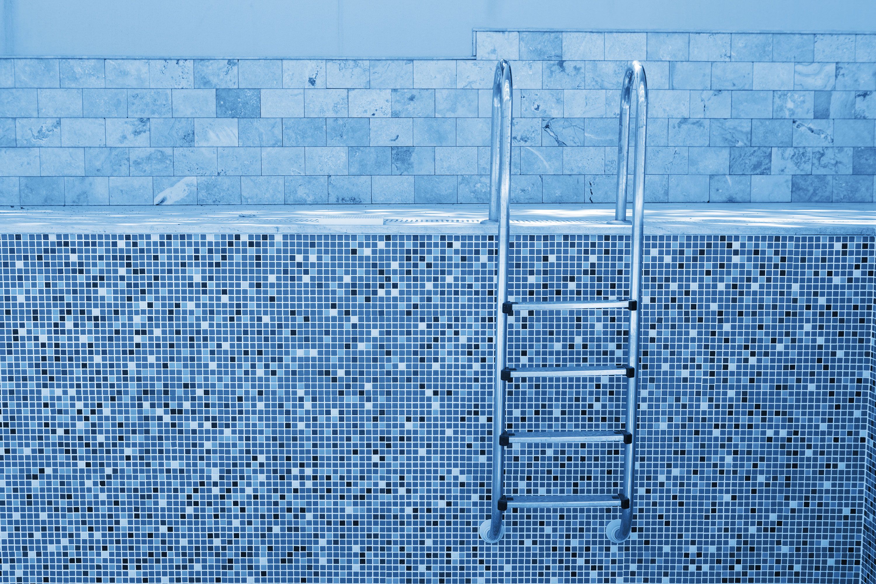 Pool verliert Wasser, Schwimmbad undicht | Leitungen undicht | Leckortung Blue Detect | Hamm